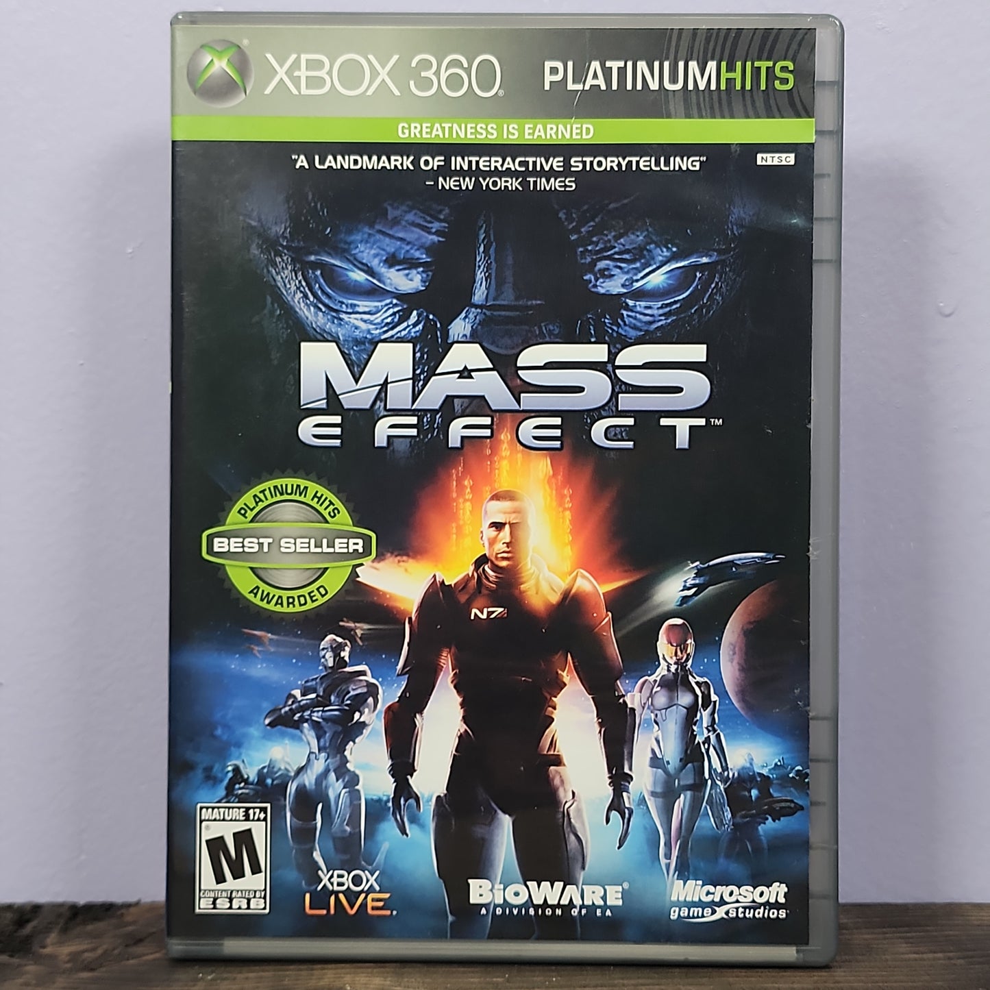 Xbox 360 - Mass Effect [Platinum Hits] | Retrograde Gaming and Collectibles